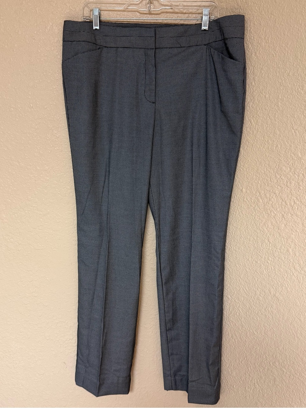 4/$20 Worthington Charcoal Gray Dress Pants - Modern Fit